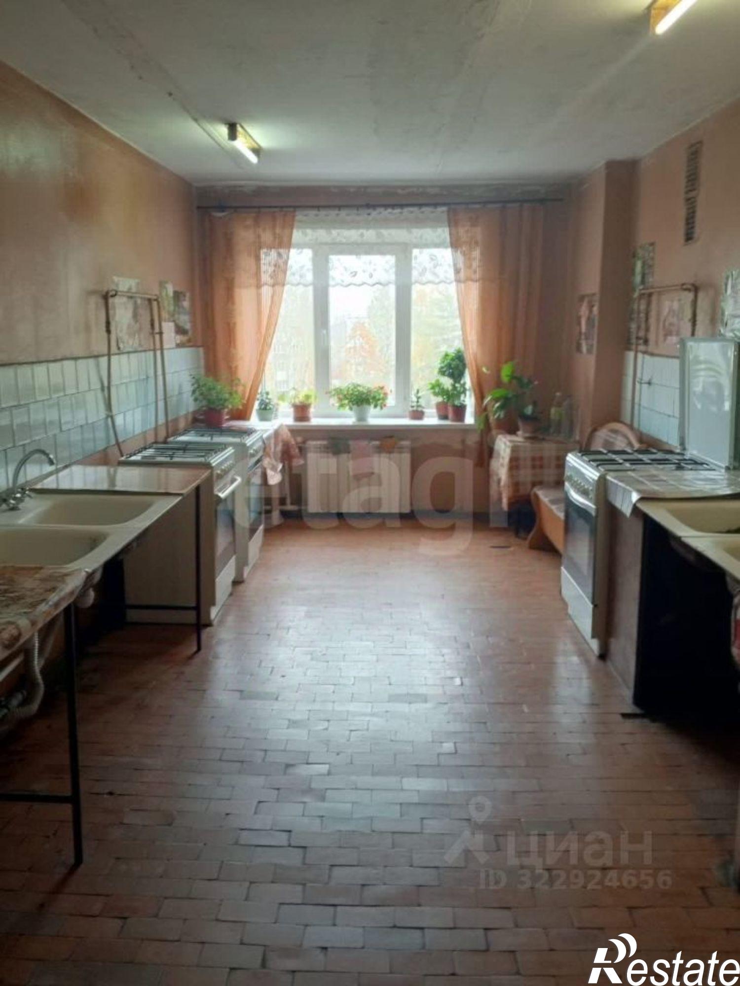 Сдать комнату за 10 000 рублей на ул Труда, 55