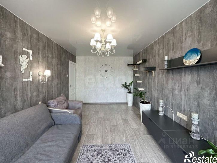 2-комн квартира ул Ижорского Батальона, 8,  д. 8