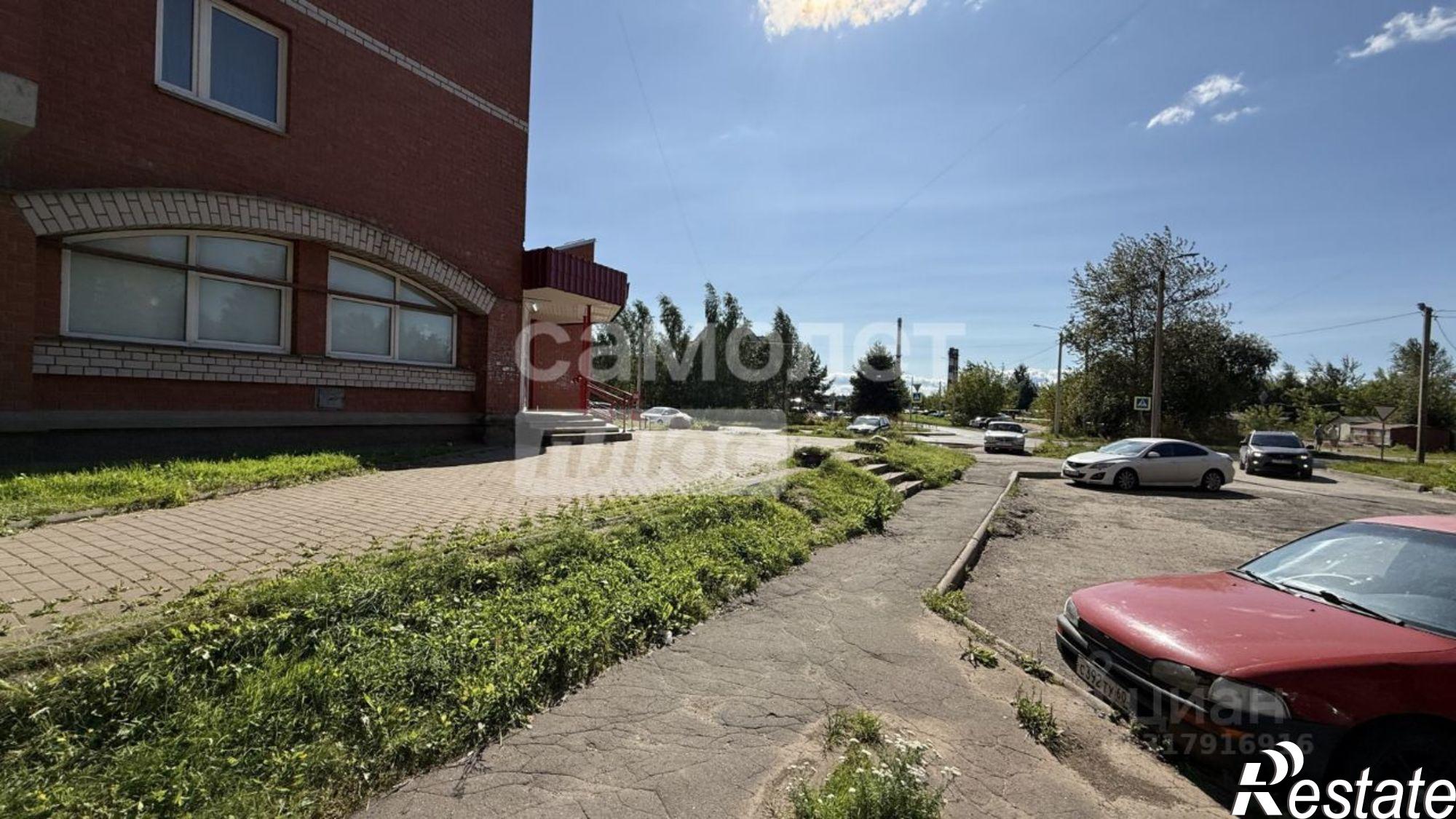 Купить помещение свободного назначения за 12 400 100 рублей на ул Шестака, 10А