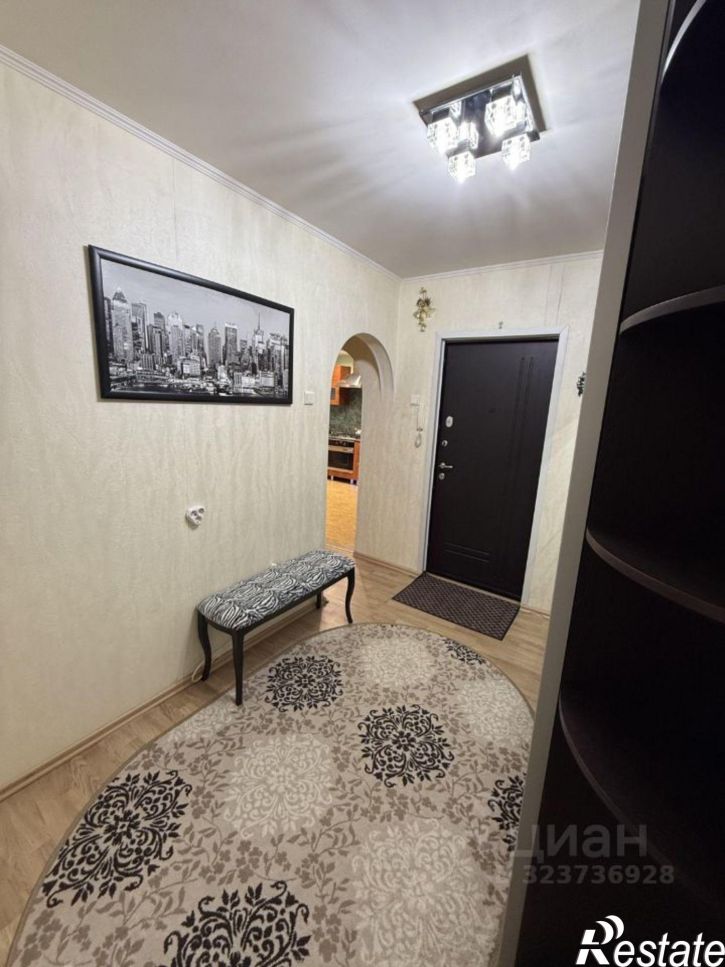 3-комн квартира улица Байкова, 14,  д. 14