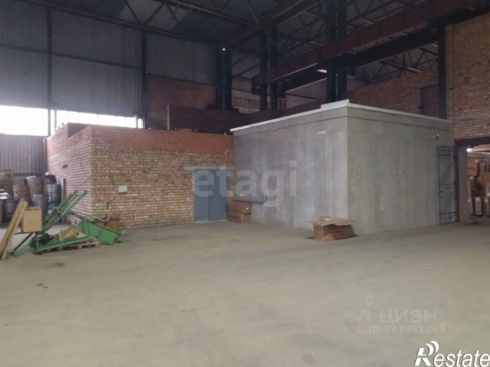Сдать складское помещение за 150 000 рублей на Красногорская наб, 26