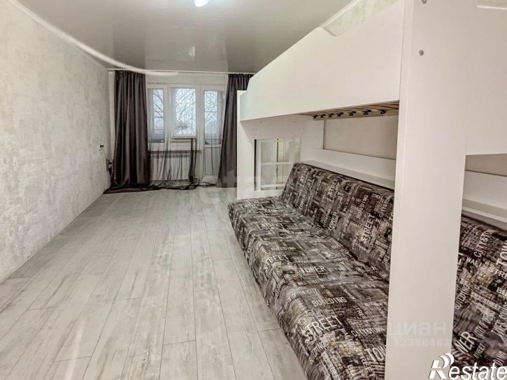 3-комн квартира улица Олега Кошевого, 21,  д. 21