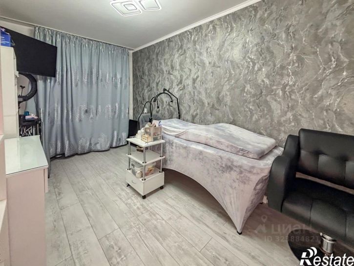 3-комн квартира улица Олега Кошевого, 21,  д. 21