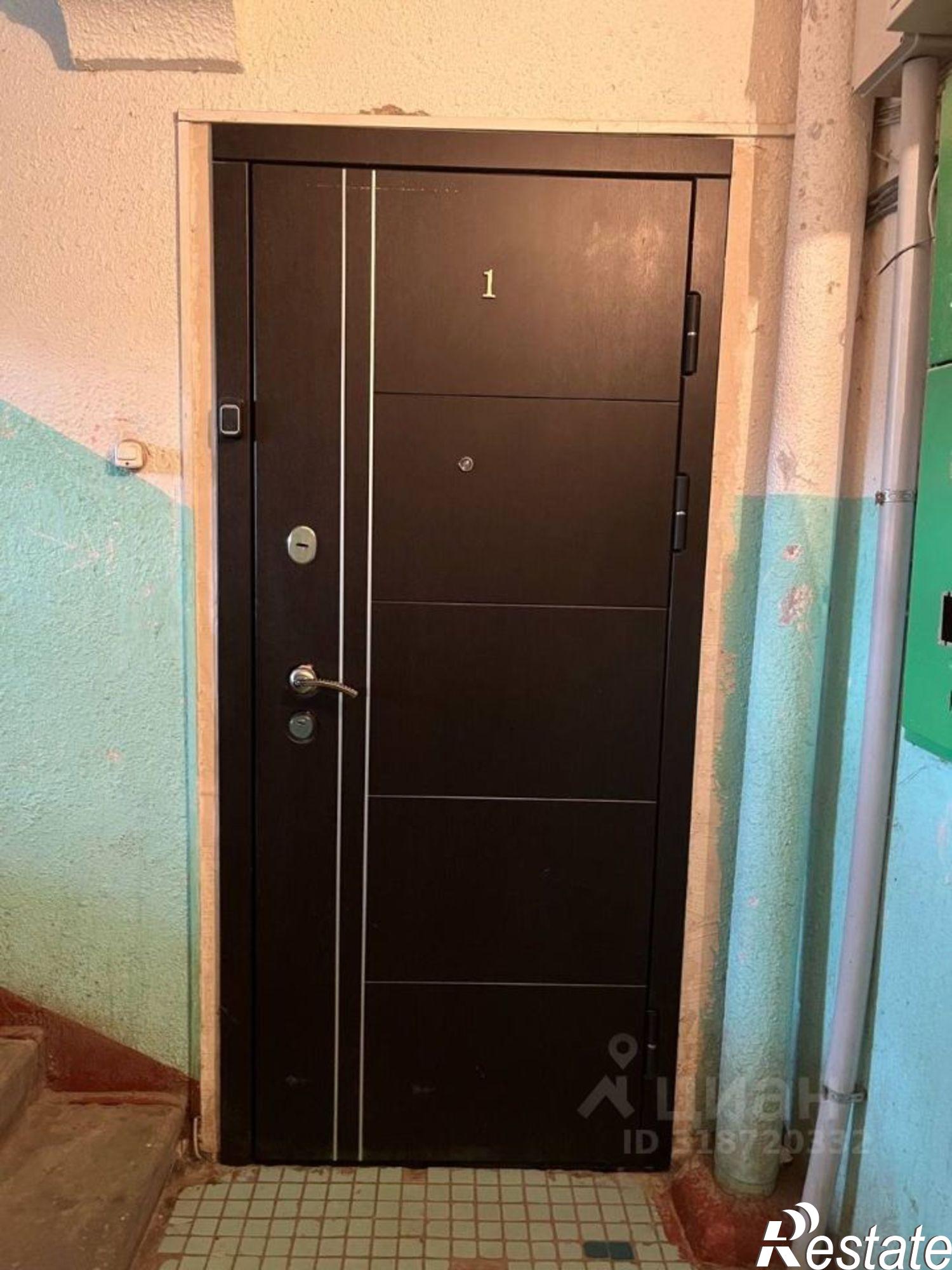 Купить квартиру за 8 000 000 рублей на ул Западная, 8