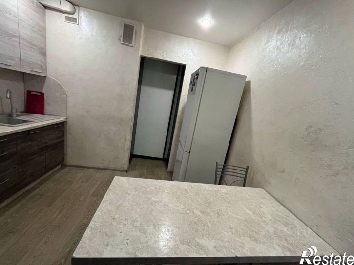 4-комн квартира ул Западная, 8,  д. 8