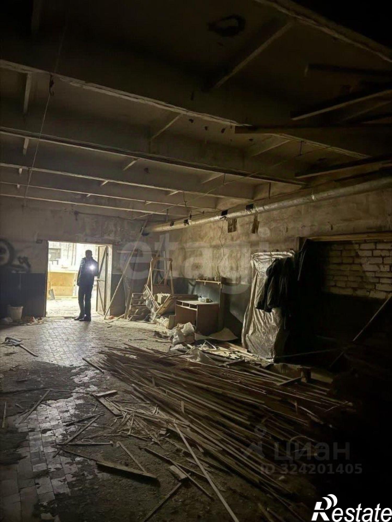 Сдать складское помещение за 52 500 рублей на ул Леона Поземского, 125