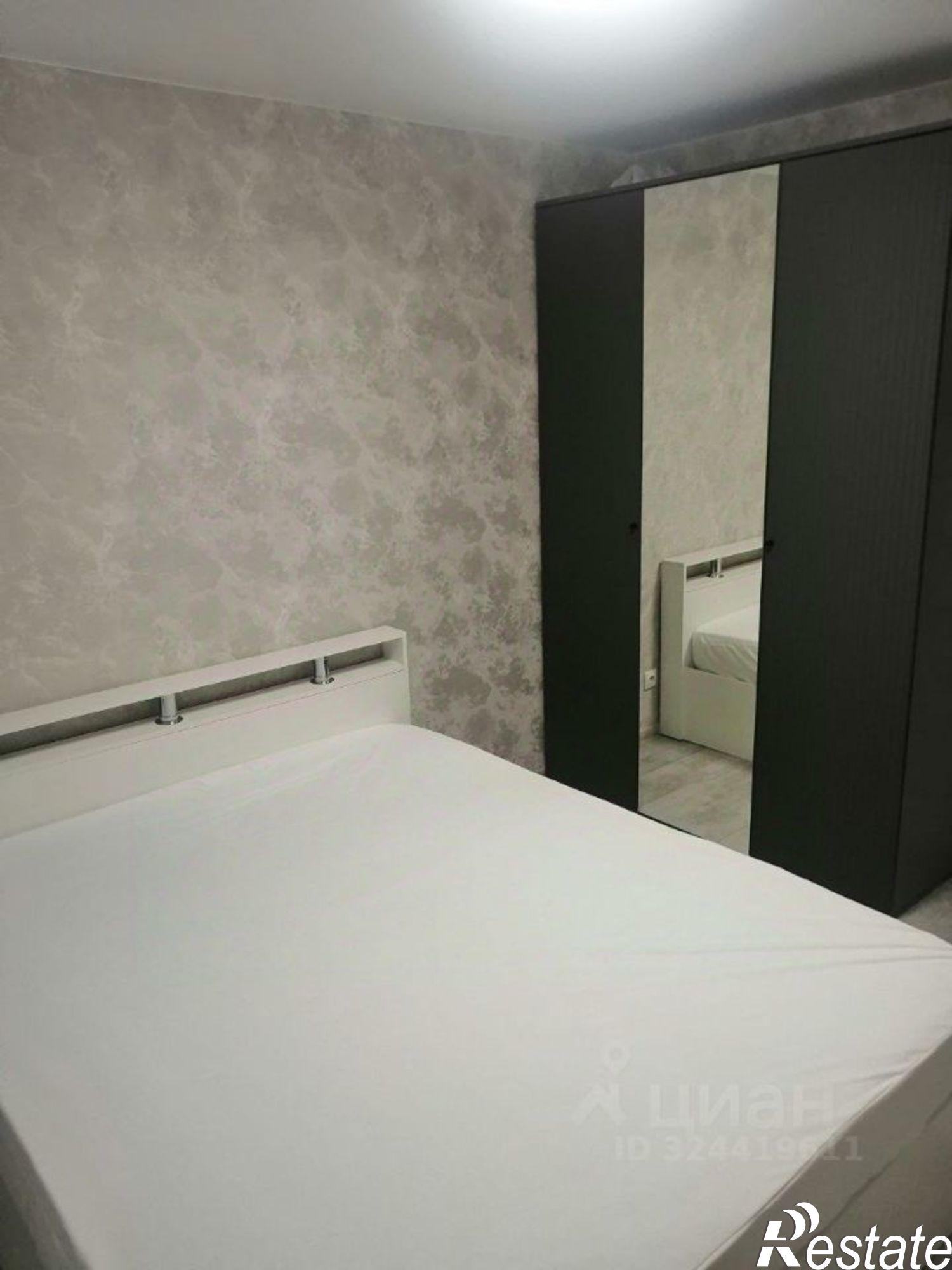 Сдать квартиру за 25 000 рублей на ул Ижорского Батальона, 41