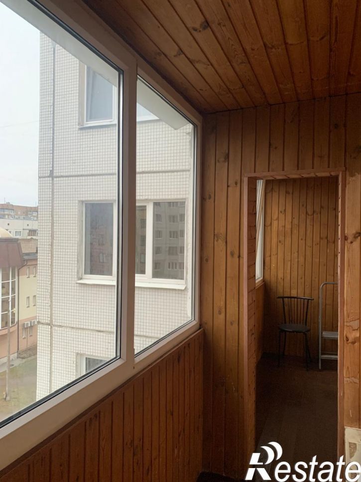 3-комн квартира рокоссовского, 40