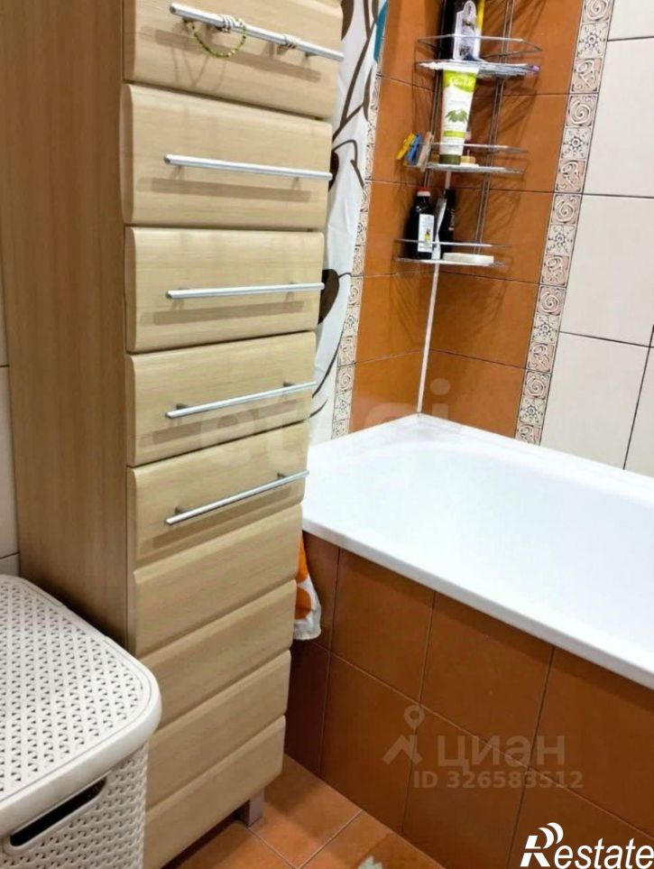 1-комн квартира ул Гущина, 6,  д. 6