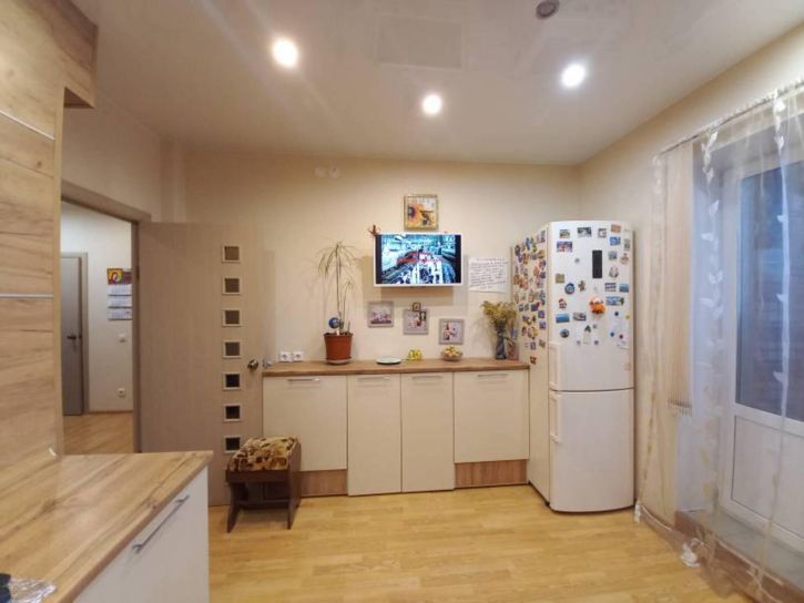 2-комн квартира Окольная улица, 1