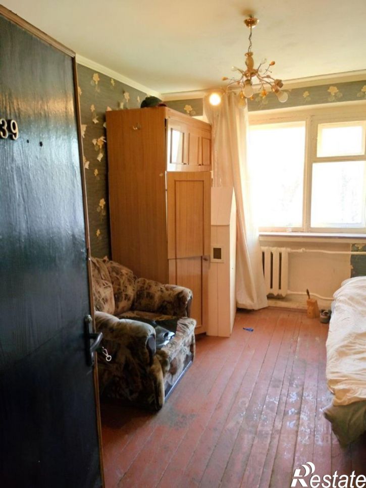 Комната ул Николая Васильева, 83,  д. 83