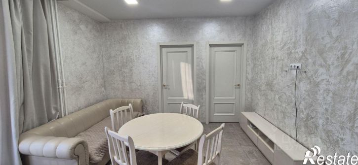 2-комн квартира ул Ижорского Батальона, 7,  д. 7