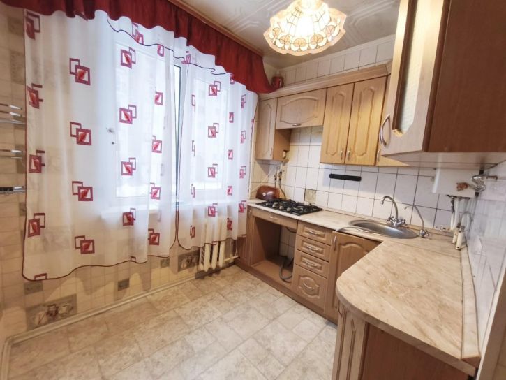 2-комн квартира улица Чехова, 10