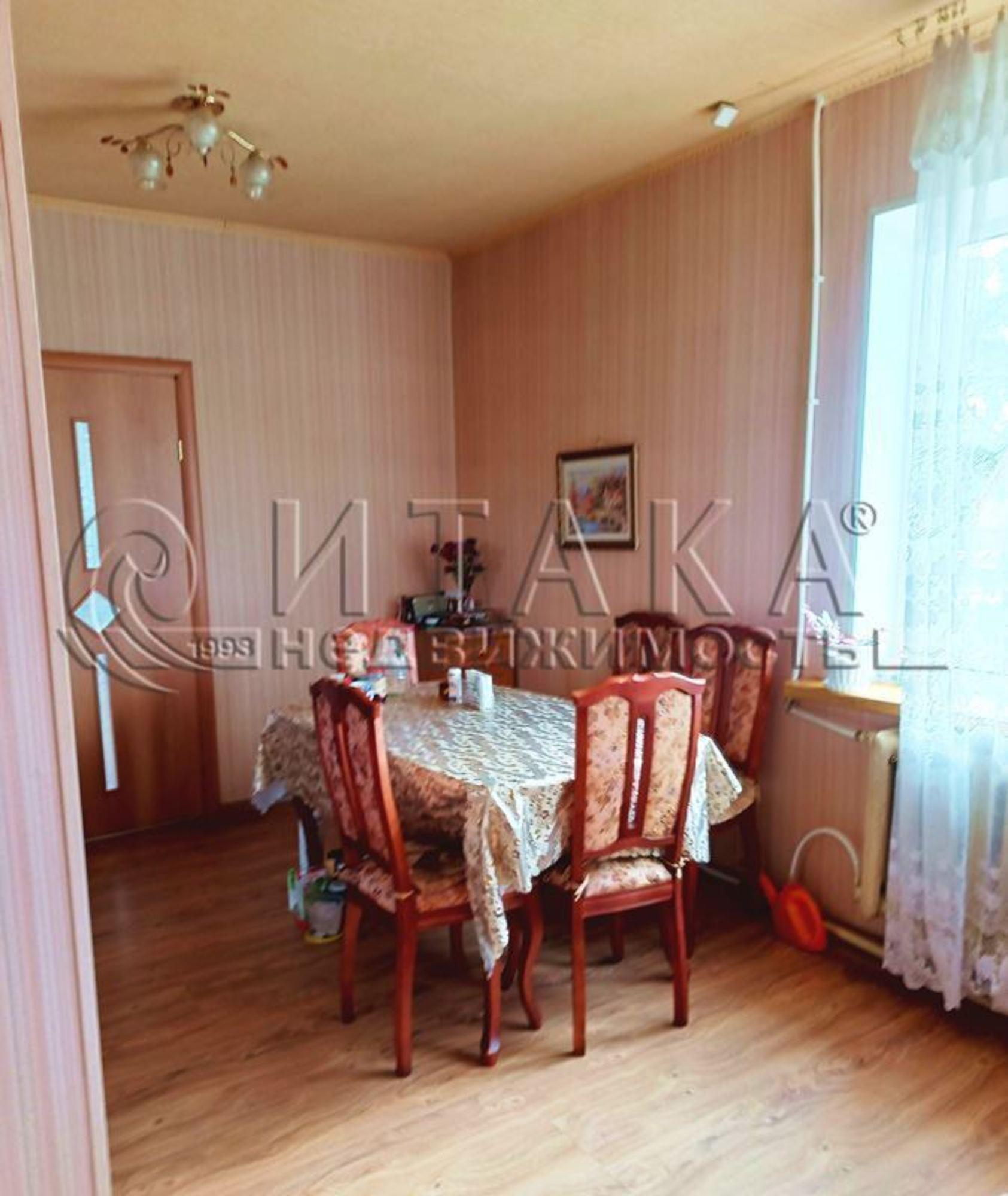 Купить дачу, дом, коттедж за 9 100 000 рублей на Муйжеля ул.