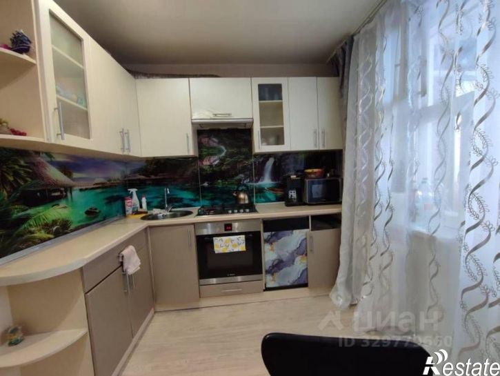 2-комн квартира Коммунальная улица, 70,  д. 70