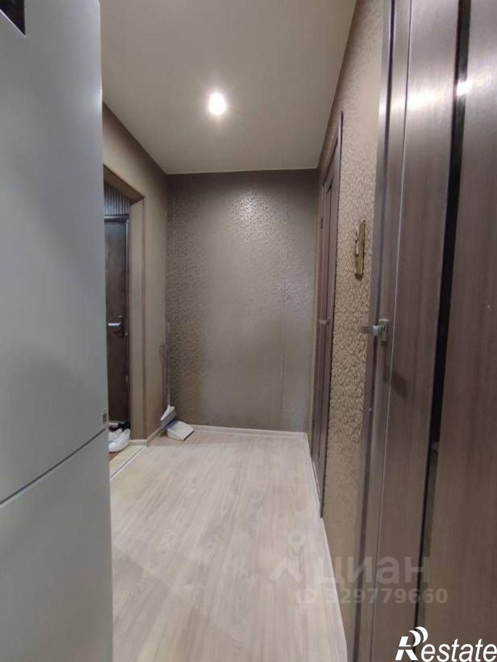 2-комн квартира Коммунальная улица, 70,  д. 70