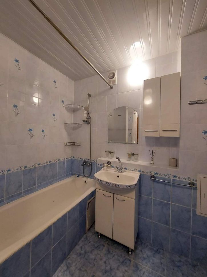 2-комн квартира Некрасова ул., д.25А
