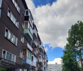2-комн, 44кв м, этаж 3/5 ул Ижорского Батальона, 39