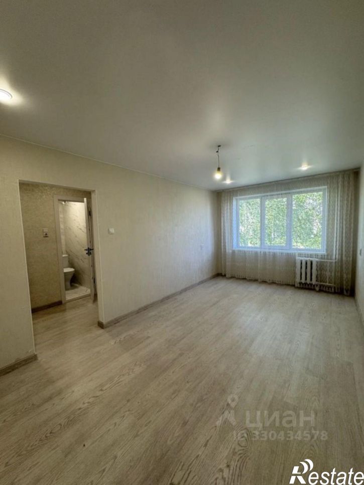 1-комн квартира ул Ижорского Батальона, 8,  д. 8