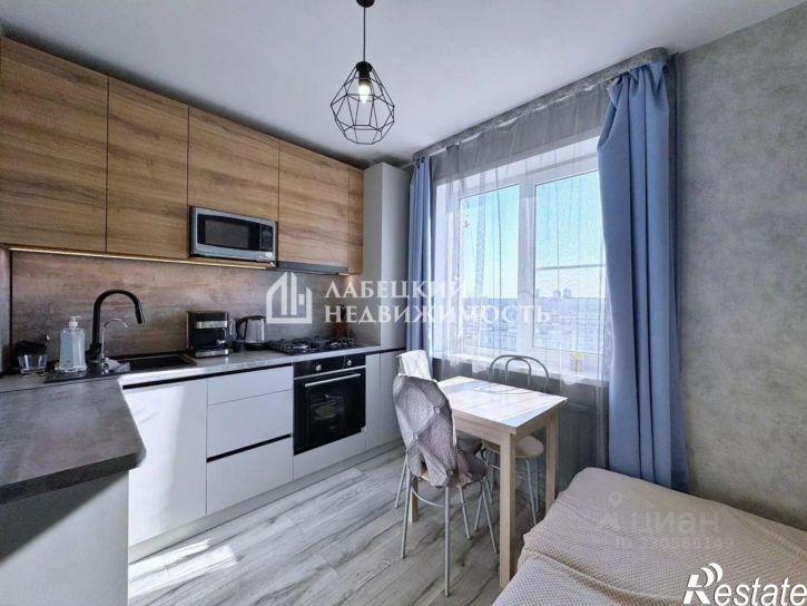 2-комн квартира Западная улица, 21А,  д. 21А