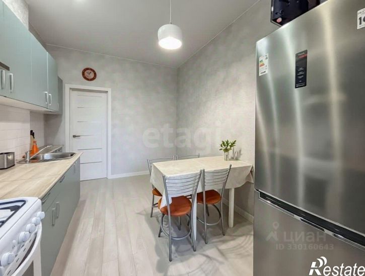 3-комн квартира Октябрьский проспект, 19,  д. 19