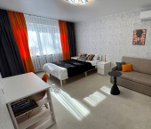 1-комн, 40кв м, этаж 2/5 Октябрьский пр-кт, 19Б