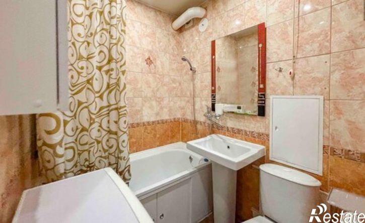 2-комн квартира набережная реки Великой, 4,  д. 4