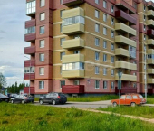2-комн, 64кв м, этаж 1/10 улица Юности, 32