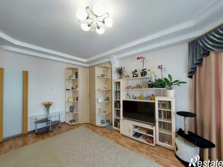 2-комн квартира улица Шестака, 24,  д. 24