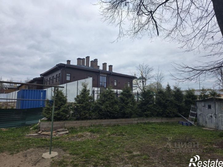 2-комн квартира улица Леона Поземского, 11,  д. 11