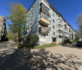 2-комн, 42кв м, этаж 1/5 ул Юбилейная, 57