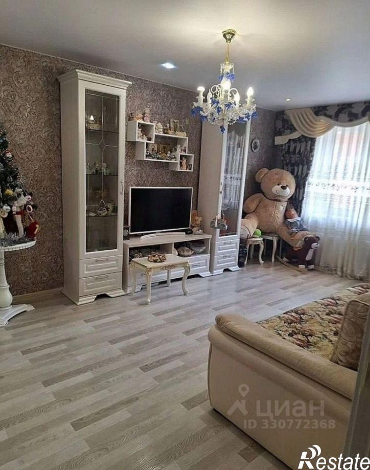 2-комн квартира улица Труда, 60,  д. 60