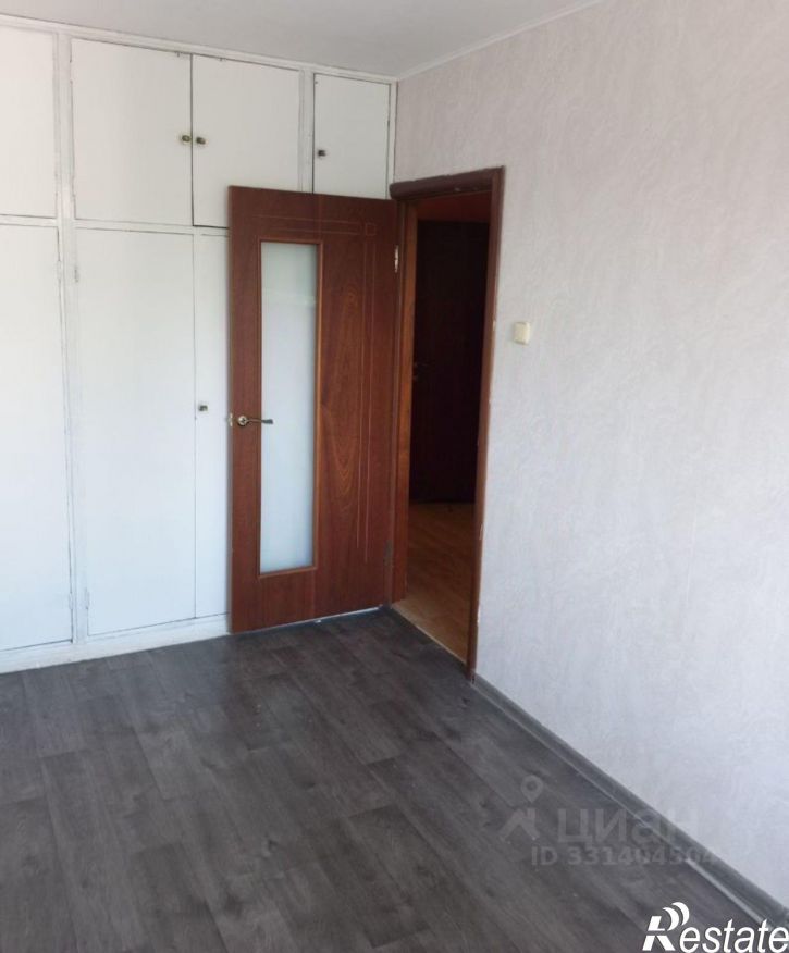 3-комн квартира улица Олега Кошевого, 23,  д. 23