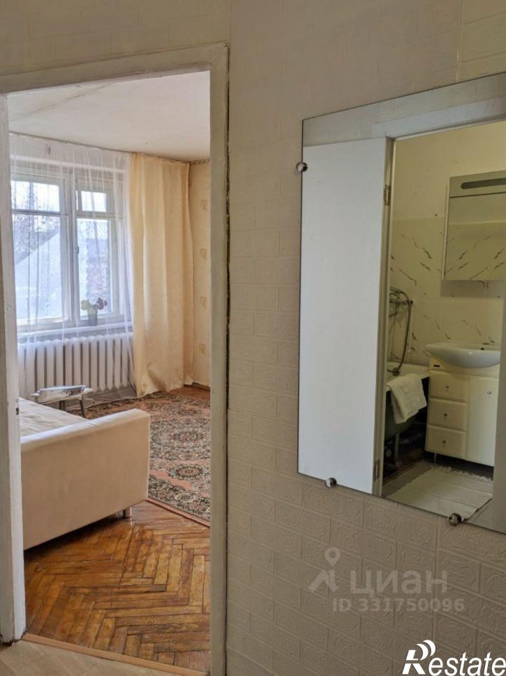 1-комн квартира ул Комдива Кирсанова, 11,  д. 11