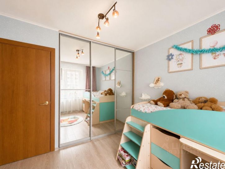 4-комн квартира ул Юности, 15/130,  д. 15/130