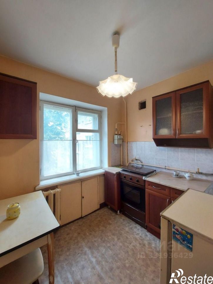 3-комн квартира ул Красных Просвещенцев, 4,  д. 4
