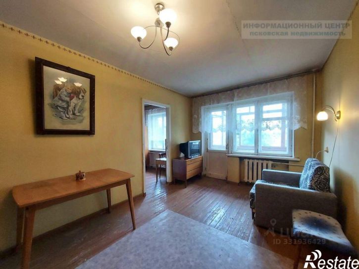 3-комн квартира ул Красных Просвещенцев, 4,  д. 4