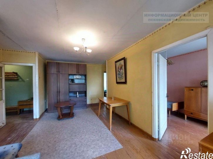 3-комн квартира ул Красных Просвещенцев, 4,  д. 4