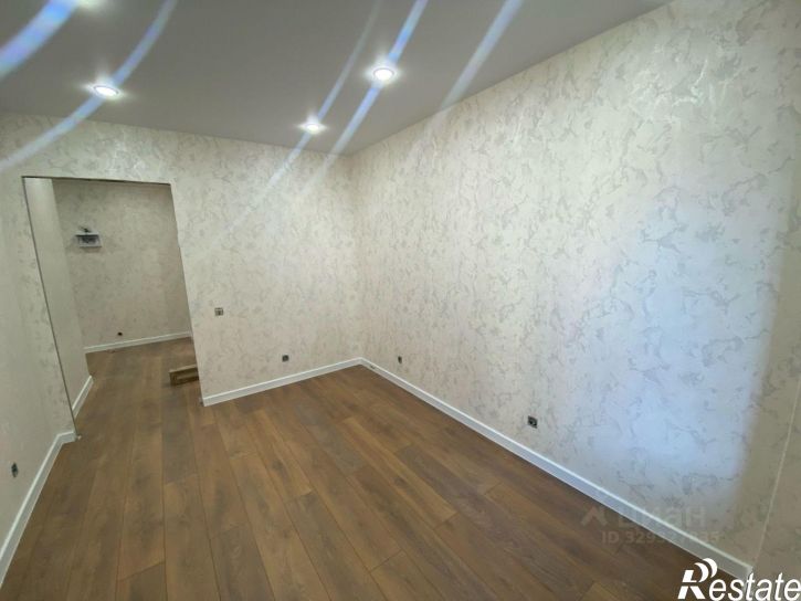 2-комн квартира ул Ижорского Батальона, 17,  д. 17