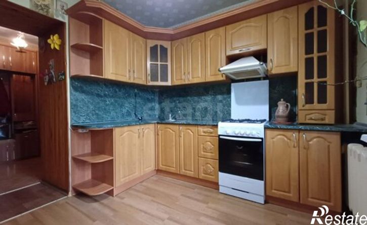 3-комн квартира ул Ижорского Батальона, 8А,  д. 8А
