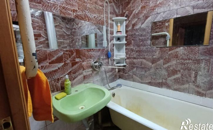 3-комн квартира ул Ижорского Батальона, 8А,  д. 8А
