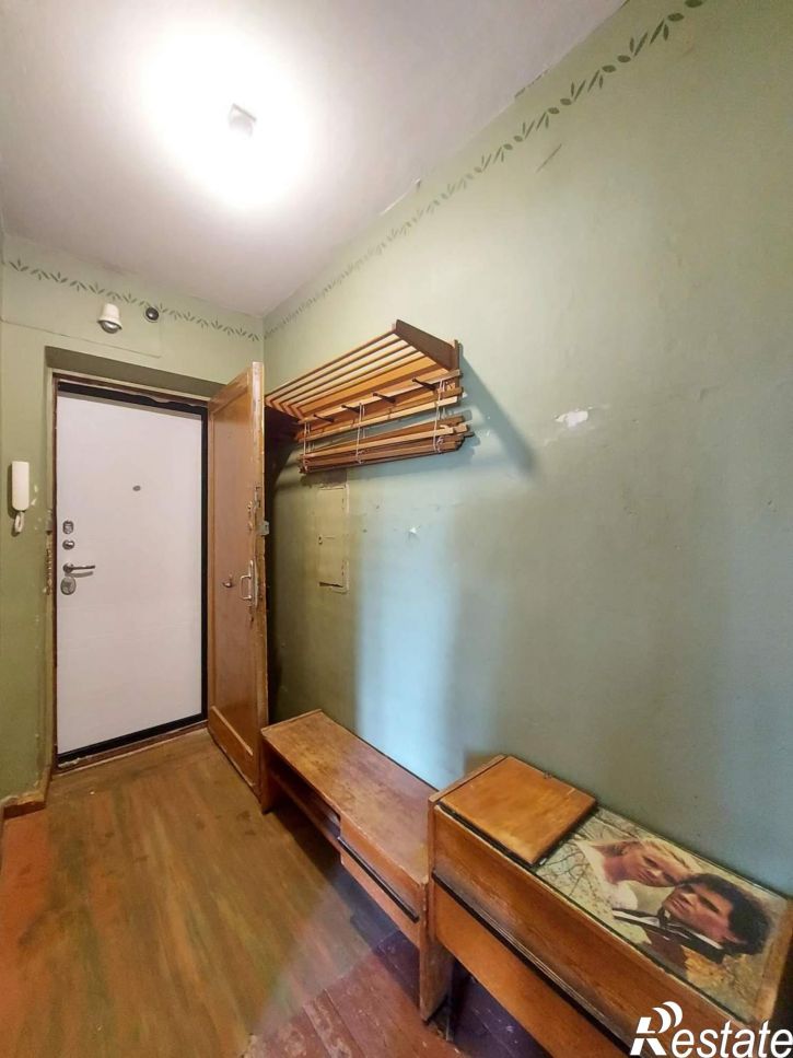3-комн квартира Красных Просвещенцев ул., д.4