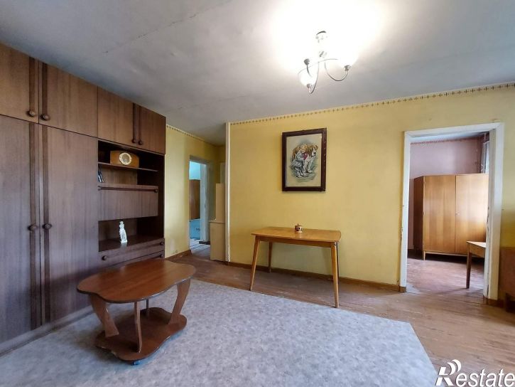 3-комн квартира Красных Просвещенцев ул., д.4
