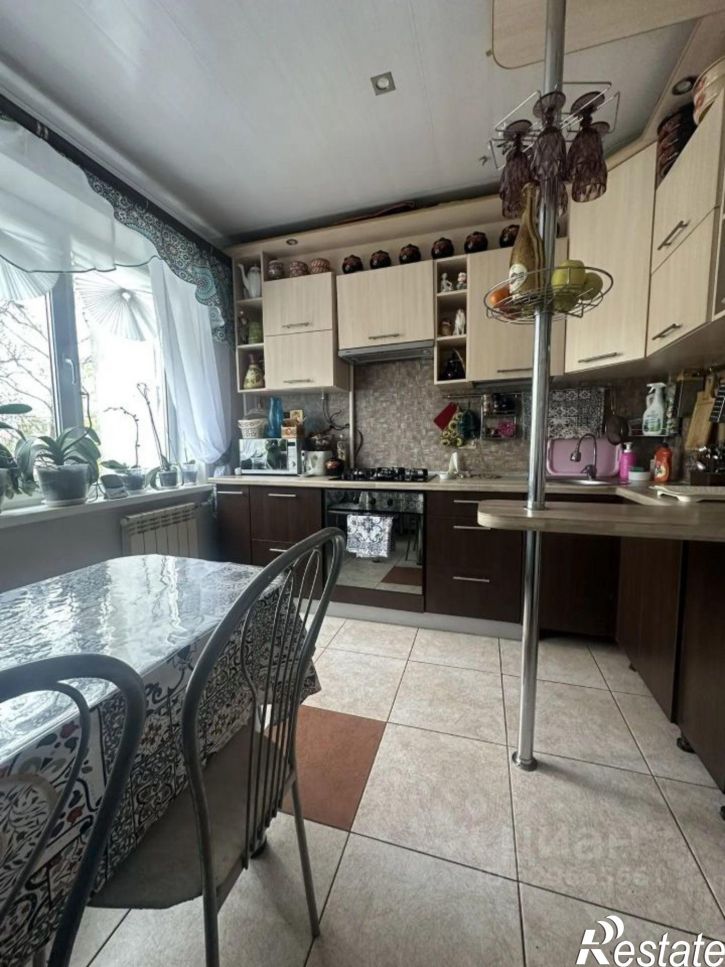 4-комн квартира ул Ижорского Батальона, 6,  д. 6