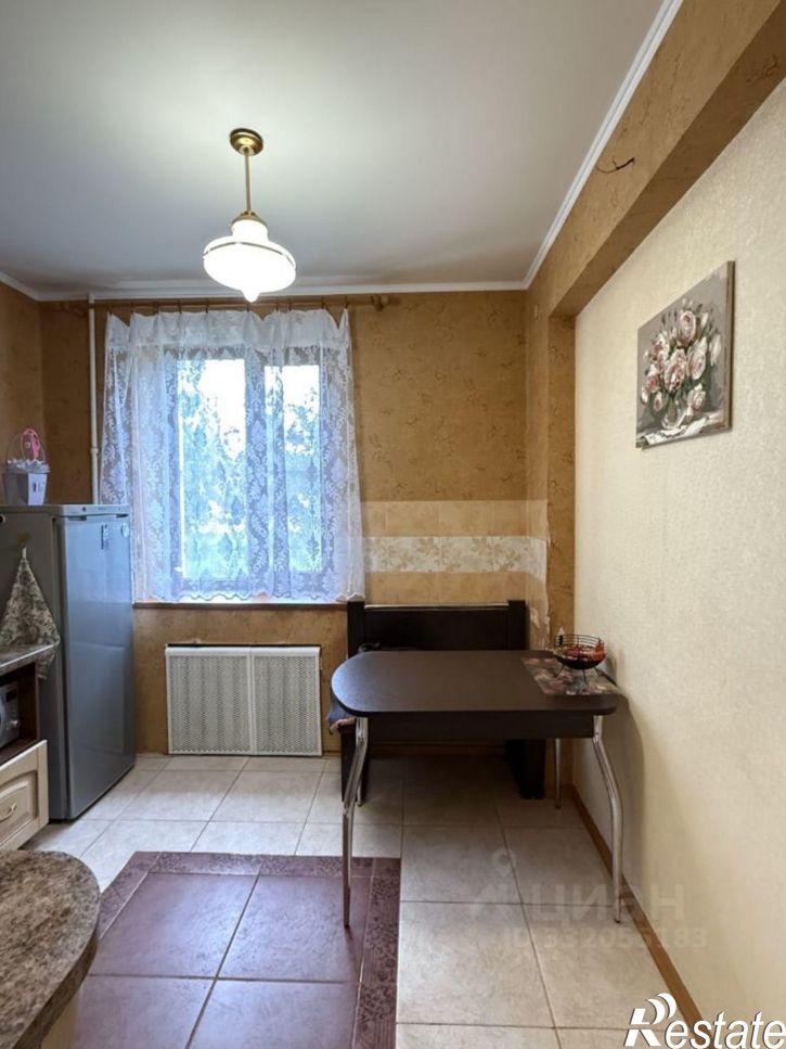2-комн квартира ул Комдива Кирсанова, 4,  д. 4