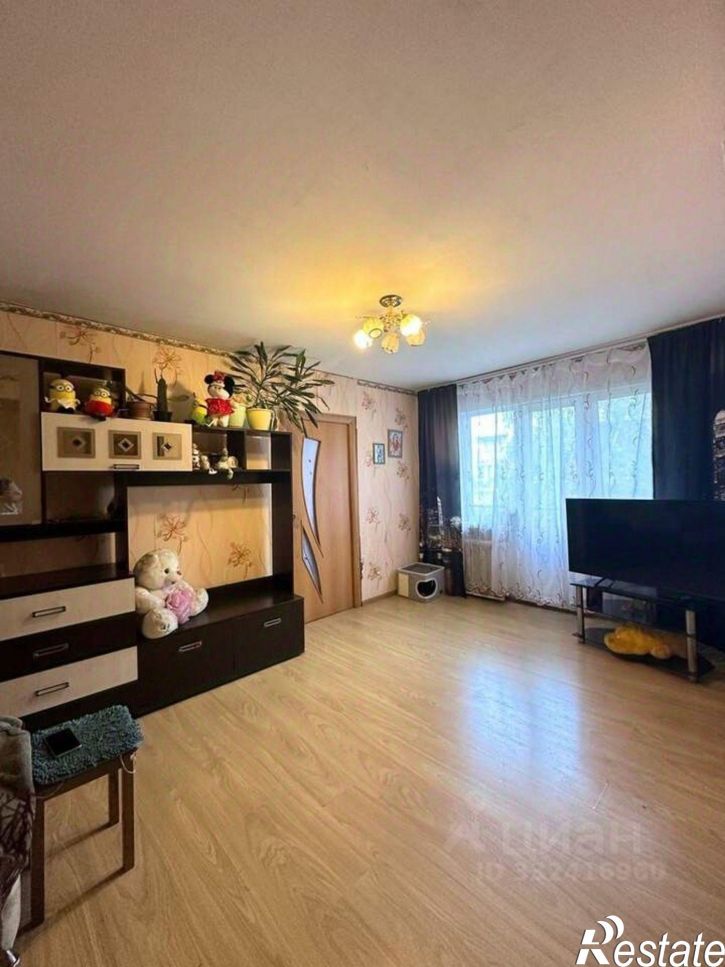 2-комн квартира ул Стахановская, 10,  д. 10
