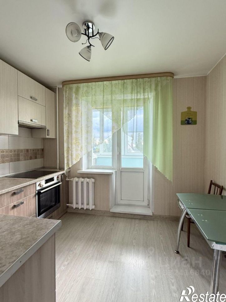 2-комн квартира ул Шестака, 10,  д. 10