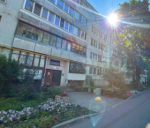 2-комн, 54кв м, этаж 1/5 ул Коммунальная, 50
