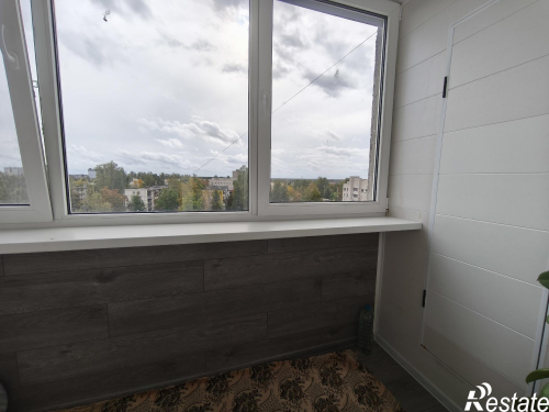 Продажа 3-комн квартиры Стахановская улица, 8